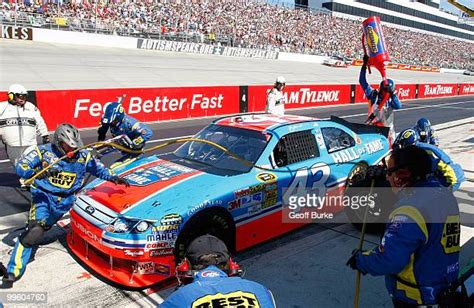 Fame Richard Petty Photos And Premium High Res Pictures Getty Images