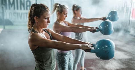 How To Do A Russian Kettlebell Swing Popsugar Fitness
