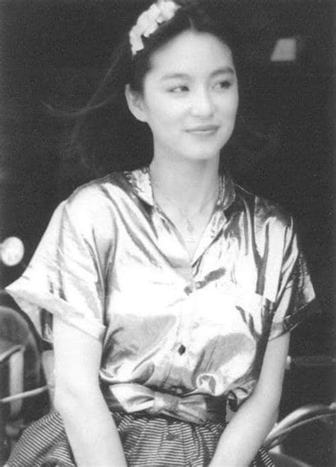 Black and White photos of Lin Ching Hsia에 있는 May님의 핀
