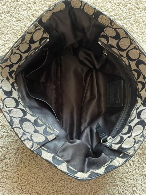 Coach Signature Zip Tote Handbag Used In Great Condit Gem