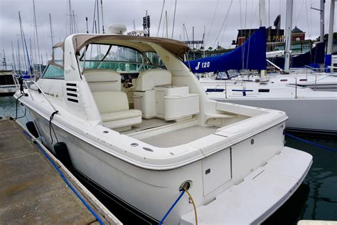 33 Sea Ray 330 Express Cruiser Amberjack Yacht For Sale Rubicon Yachts