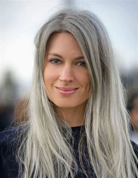 Pin By Peterc On Beautiful Silver Hair Woman Long Gray Hair Silver