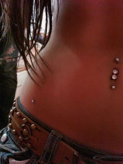 50 Awesome Belly Button Piercing Ideas That Are Cool Right Now Gravetics