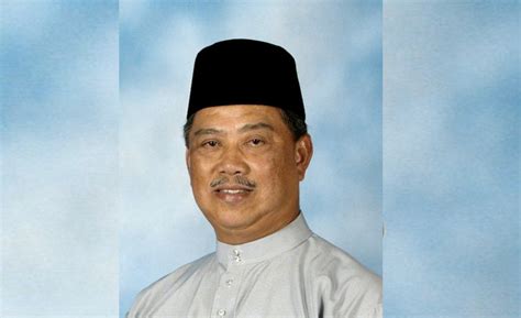 Puan sri saloma, tan sri p. Biodata Tan Sri Muhyiddin Yassin | Sabah Post
