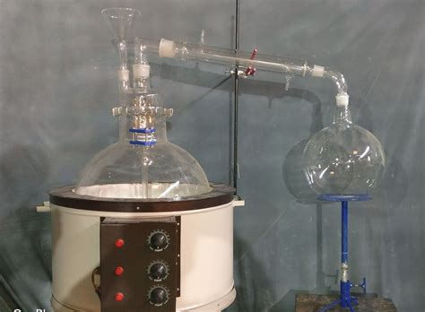 Glass Distillation Apparatus For Chemical Laboratory Rs 50000 Unit