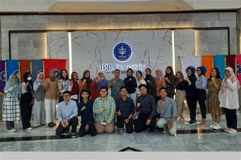 beri pembekalan awardee iisma ipb 2023 ini pesan wakil rektor