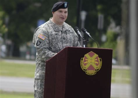 Post Welcomes New Garrison Commander Dellinger Transfers Command To