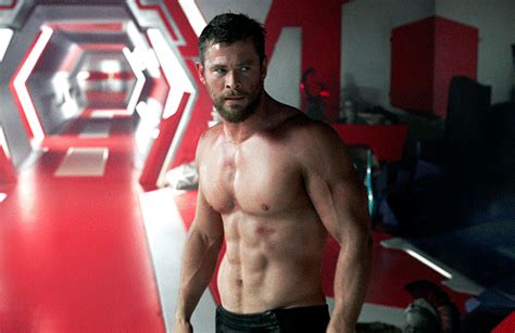 Chris Hemsworth Goes Shirtless In Thor Ragnarok Preview Hot Sex Picture