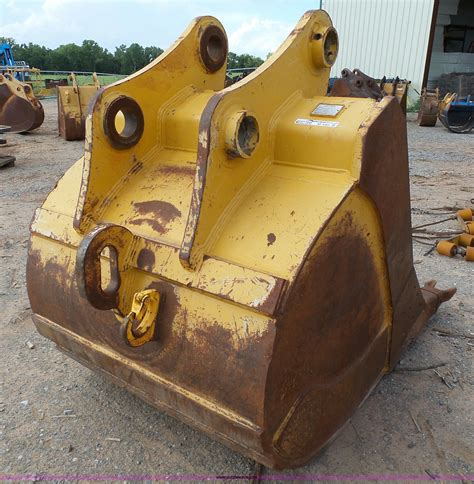 2013 John Deere Excavator Bucket In Hinton Ok Item Ap9364 Sold