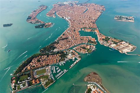 Overview Of Venice And Surrounding Islands Venice Italy 2009