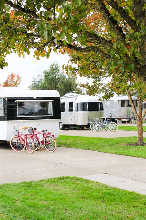 A Vintage Trailer Park And Pinot Noir Platings Pairings
