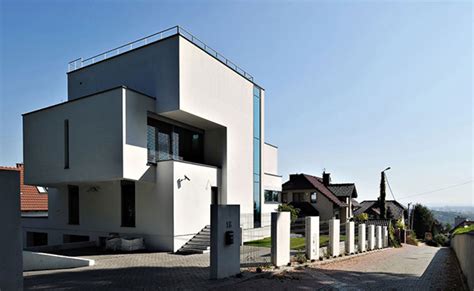 Xv House A Modern Cubic Home In Cracow Home Design Lover