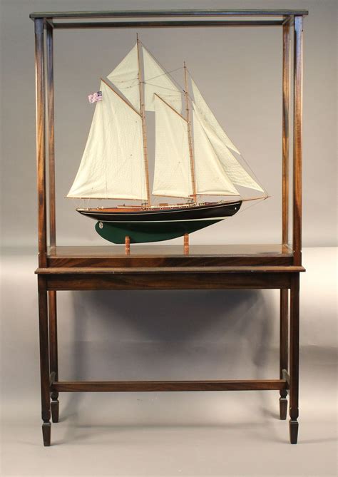 Malabar X Naval Architect Alden Design Display Case And Table Model