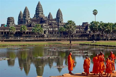Angkor Wat Conheça O Templo Mais Famoso Do Mundo Guia Viajar