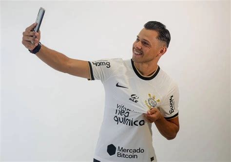 Contratação De Luxa é Mais Um Entre Diversos Erros De Duílio No Corinthians Fotos R7 Futebol