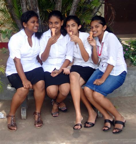 Sri Lankan School Girls 3 Sri Lankan And Desi Indian Girls