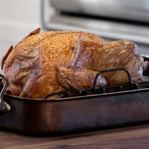 How To Cook A Turkey In An Oven The Black Peppercorn