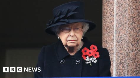 Remembrance Sunday Queen Leads Scaled Back Events Bbc News