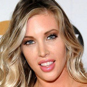 Samantha Saint Net Worth Salary Earnings For