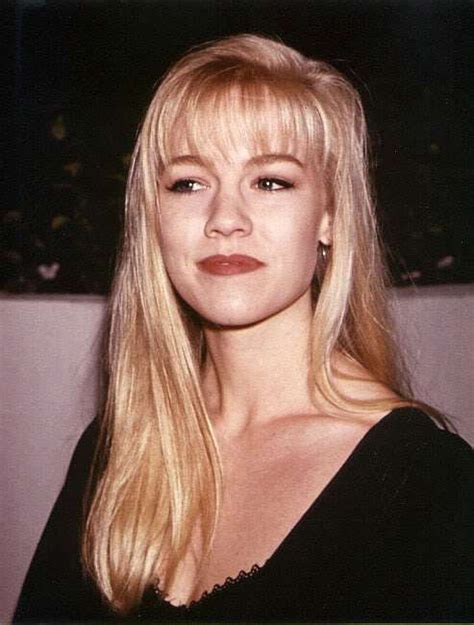 Jennie Garth At The Beginning Of The 90 S Fringe And Long Hair Jennie