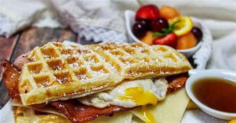 Sandwiches are, perhaps, the easiest canvas on which to learn to experiment with your food. Waffle Breakfast Sandwich Recipes | Yummly