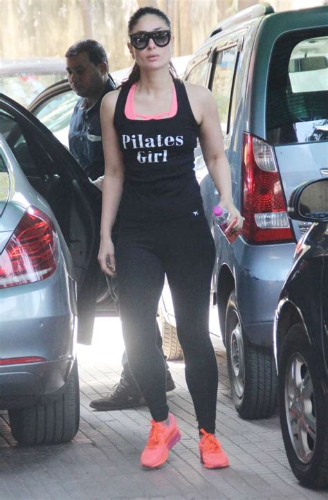 Kareena Kapoor Khans Black Love For Gym Sessions Looks Uber Chic