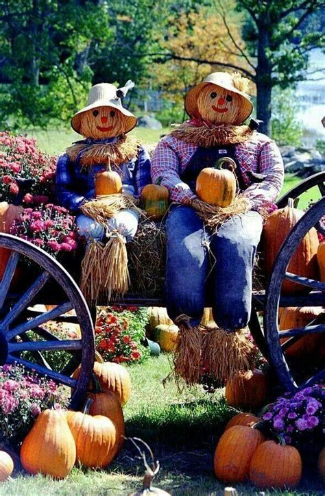 Scarecrows Halloween And Fall Pinterest