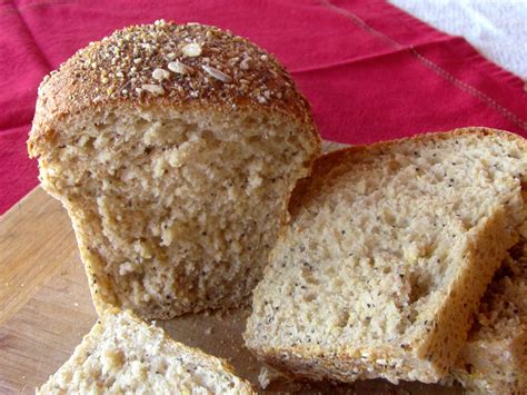 Make Your Own Chewy Crunchy 9 Grain Bread