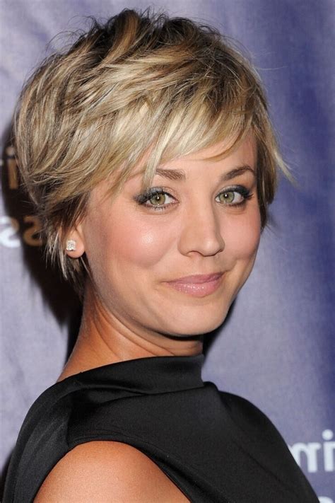 But, it is more related to the haircut that is best for the shape of the face. 2020 Popular Shaggy Pixie Haircut for Round Face