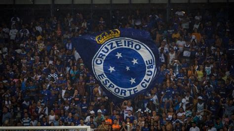 Cruzeiro fans and police are still fighting outside the mineirão stadium after their relegation to brazil's serie b. Sem receita, Cruzeiro está próximo da insolvência ...