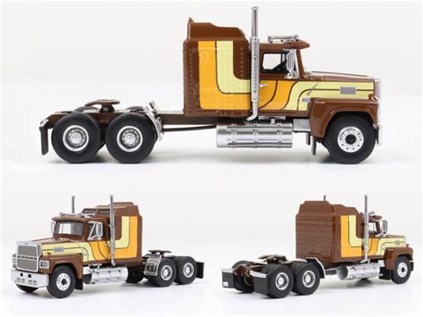 This Ford Ltl 9000 In Scale 164 Is Announced By Neo For S Flickr