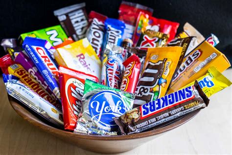 50 American Candy Favorites