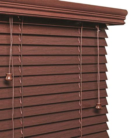 Classic Manual Outdoor Venetian Shades 35mm Wooden Blind China Blinds