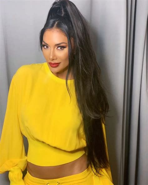 Nicole Scherzinger Sexy Look In A Yellow Dress Photos The Fappening