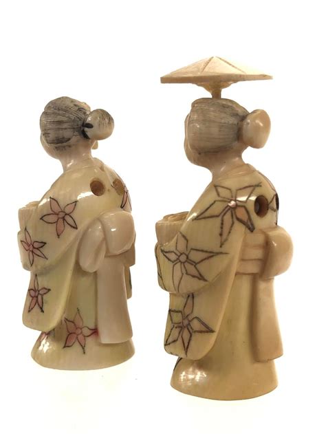 Lot 2pc Japanese Hand Carved Ivory Netsuke Geisha Figurines