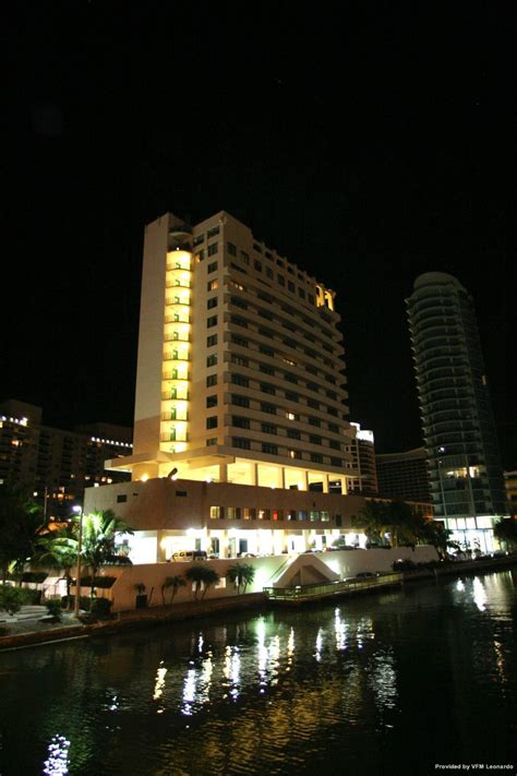 Sixty Sixty Resort Hotel In Miami Beach Bei Hrs Günstig Buchen