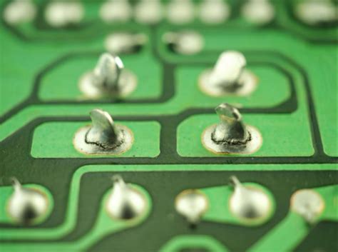 Dry Solder Joints How To Identify And Fix Them