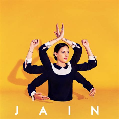 Jain La Nouvelle Sensation Ethno Pop En Session Acoustique