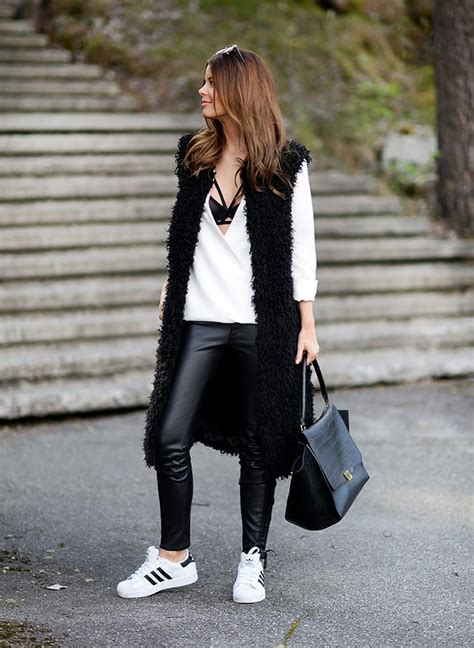 Https://wstravely.com/outfit/black Vest Outfit Ideas