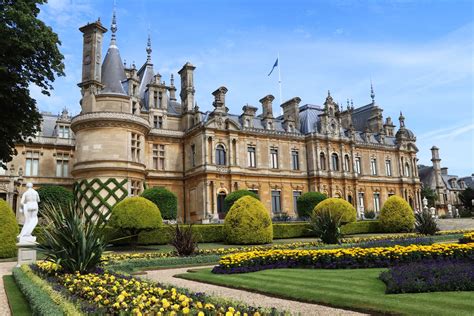 Waddesdon Manor Bienvenue Chez Lord Rothschild La Terre Est Un Jardin