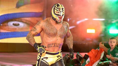 Rey Mysterio Takes A Page Out Of The Late Wwe Hall Of Famers Book During A Match On Raw The