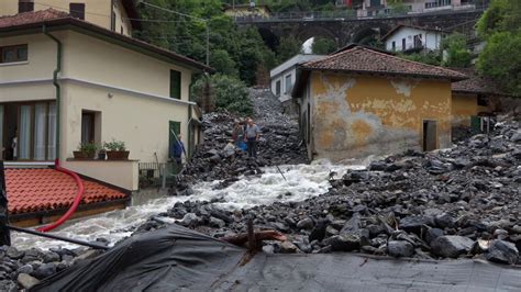 Laglio Lalluvione Nella Notte Nel Comasco Frane E Smottamenti