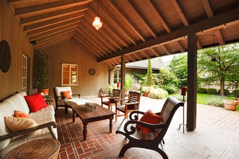 Look for variations on the designs. 55 Luxurious Covered Patio Ideas (Pictures)