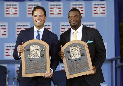 Ken Griffey Jr Mike Piazza Inducted Into Baseball Hall Of Fame The