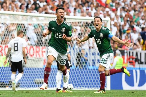 His current girlfriend or wife he put in a solid performance for mexico in the 2018 world cup, which has to be his biggest achievement to date. ¡Ehhh, bruuutooos!: grito de barra mexicana podría ...