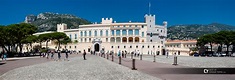 Monaco. Palazzo dei Principi di Monaco e la piazza