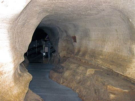 Tubular Cave Passage New York Subway Mammoth Cave Kentu Flickr