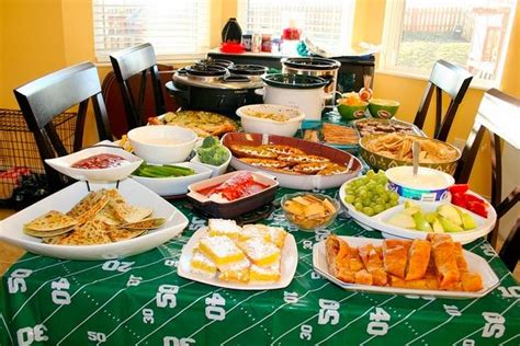 5 Rules For A Classy Super Bowl Party Superbowl Party Food Bowl