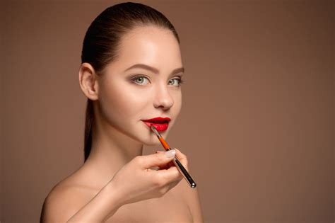 7 nuevas tendencias de maquillaje de labios tumakeup tu escuela de maquillaje online