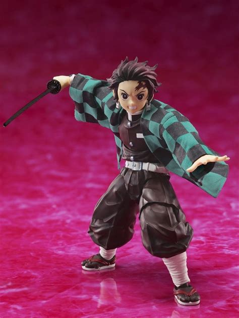 Demon Slayer Tanjiro Kamado 112 Action Figure Buzzmode Curibo